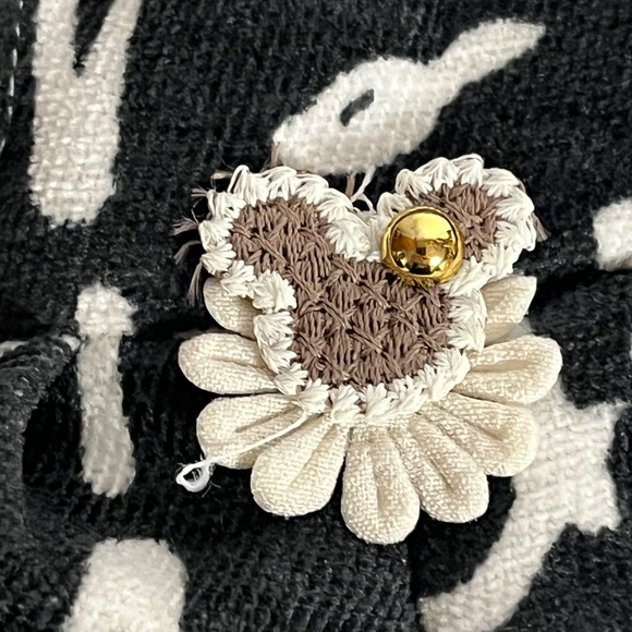 Labubu Designer Bucket Hat Outfit Black White 2 Piece Set Clothing Jumper - Picture 7 of 8